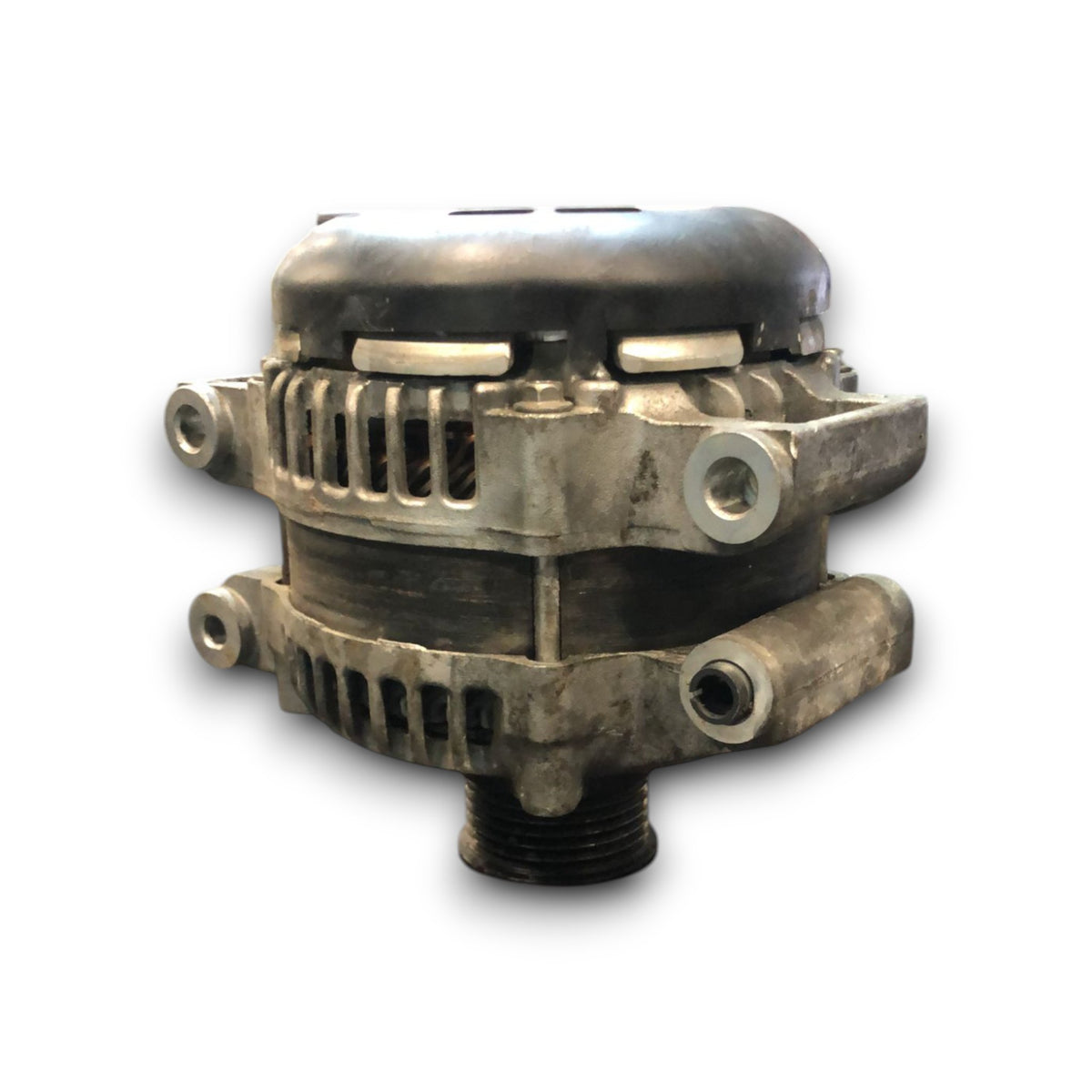 Alternatore jeep grand Cherokee 3.0 Diesel (2010 > 2021) cod:104210 - 6591 - F&P CRASH SRLS - Ricambi Usati