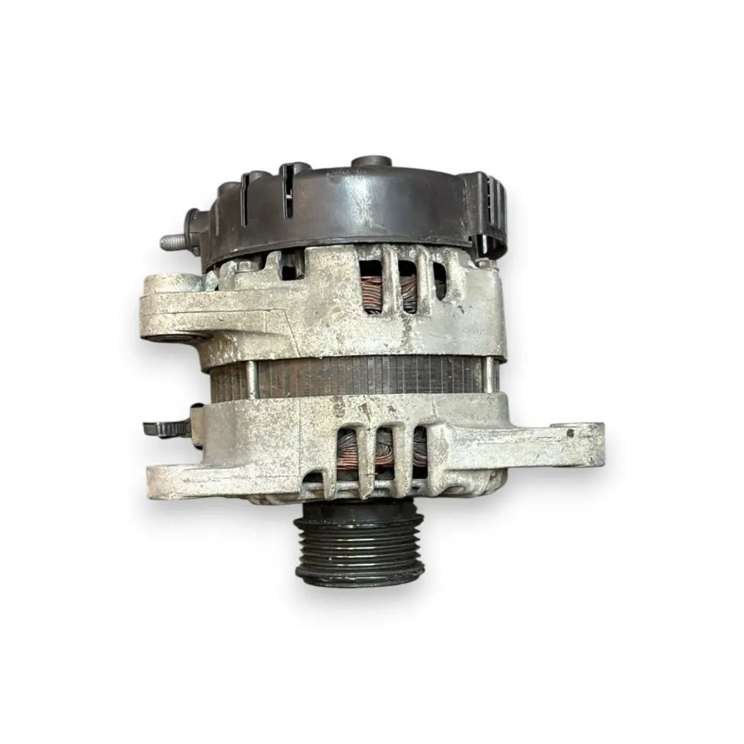 Alternatore Kia RIO 3ª Serie cod. 37300-2A850 - F&P CRASH SRL - Ricambi Usati