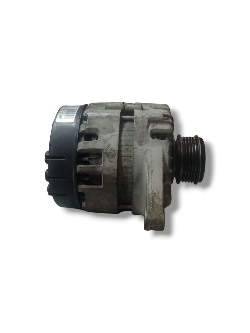 Alternatore Kia Soul 1.6 Diesel (2014) cod: 37300-2A950 - F&P CRASH SRLS - Ricambi Usati