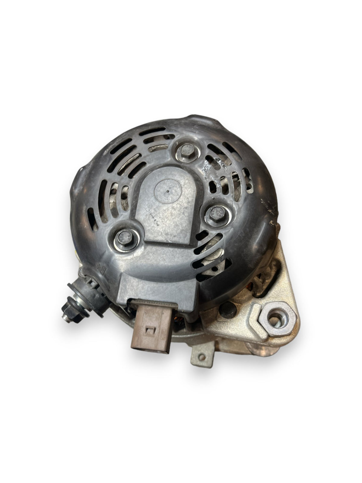 Alternatore Kia Sportage ( 1.7d - 2017 ) cod : 37300-2A700 - F&P CRASH SRLS - Ricambi Usati