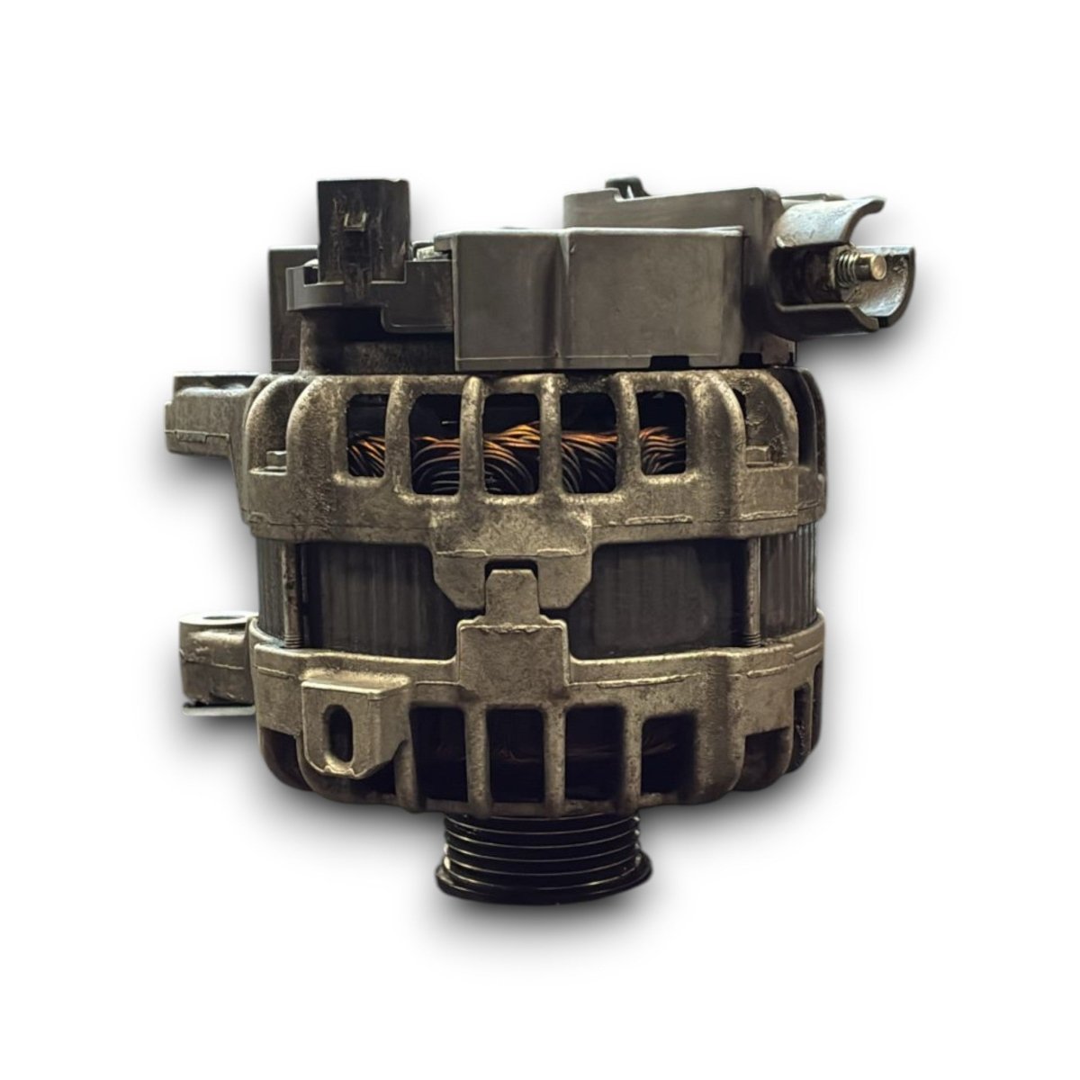 Alternatore land rover evoque cod . 0125812068 2.2 diesel (2011 > 2018) - F&P CRASH SRL - Ricambi Usati