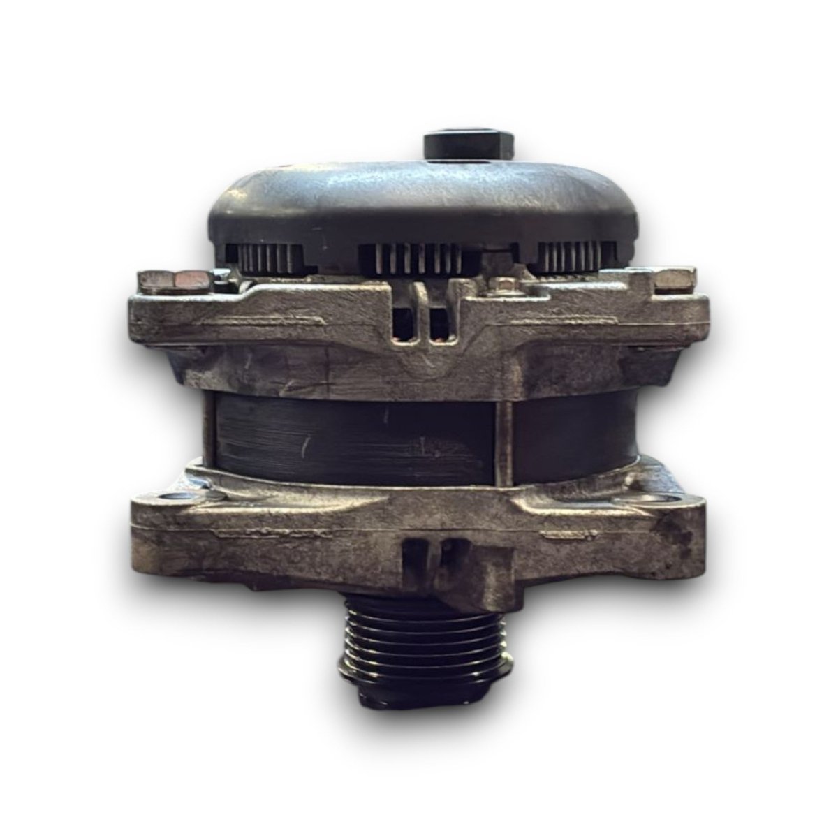 Alternatore land rover evoquer 1 cod . 104210-6360 2.2 diesel (2011 > 2018) - F&P CRASH SRL - Ricambi Usati