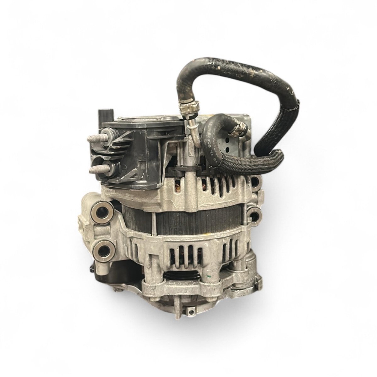 Alternatore Maserati Grecale (M182) cod.06702193360 2.0 hybrid (2022 > ) - F&P CRASH SRLS - Ricambi Usati