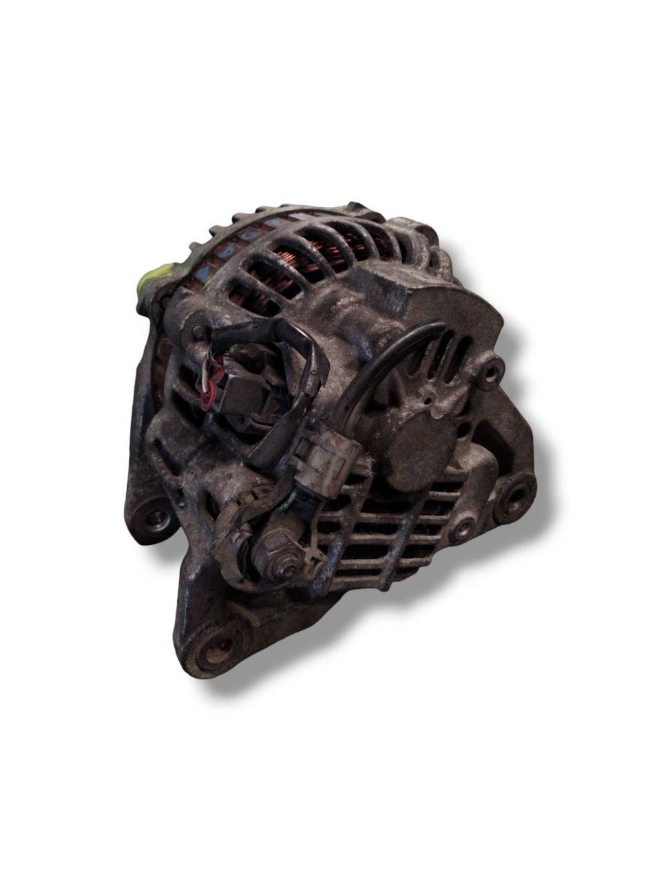 Alternatore Mazda 6 GG Mk1 2.0 Diesel (2002 - 2008) cod.A3TB4981 - F&P CRASH SRLS - Ricambi Usati