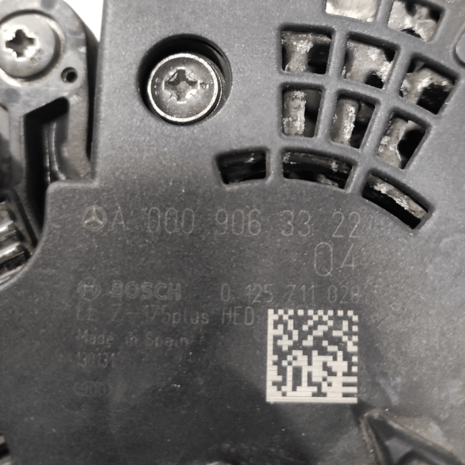 Alternatore Mercedes - Benz Classe B 1.8 Diesel (W246) COD: A0009063322 (2011 - 2018) - F&P CRASH SRLS - Ricambi Usati