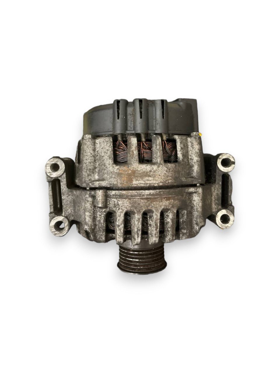 Alternatore Mercedes - Benz Vito W447 2.2 Diesel (2014>) cod: A0009068404 - F&P CRASH SRLS - Ricambi Usati