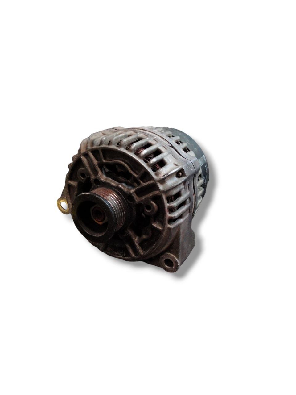 Alternatore Mercedes Classe S W220 320 cdi (2001) cod.0111543202 - F&P CRASH SRLS - Ricambi Usati