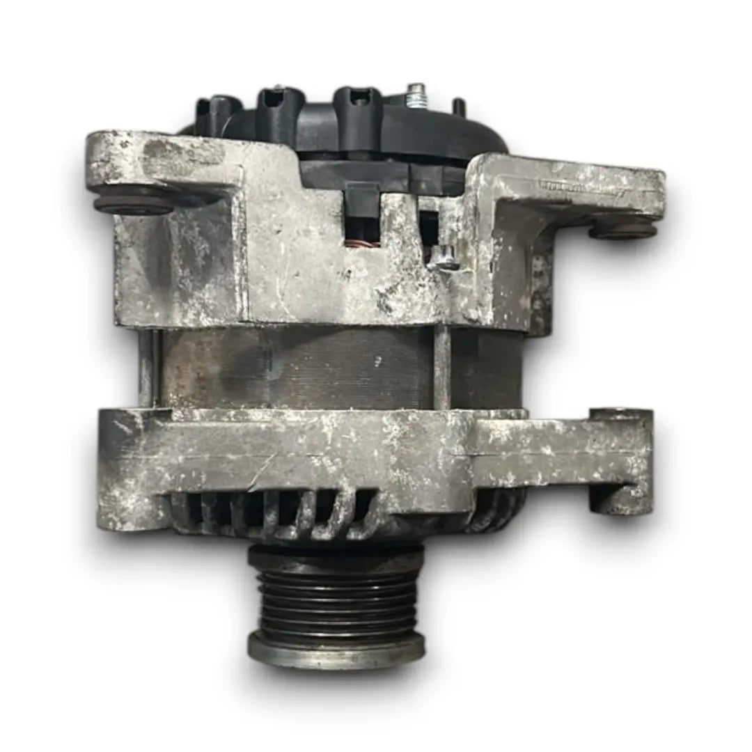 Alternatore Opel Astra P10 OEM 13500583 - F&P CRASH SRL - Ricambi Usati