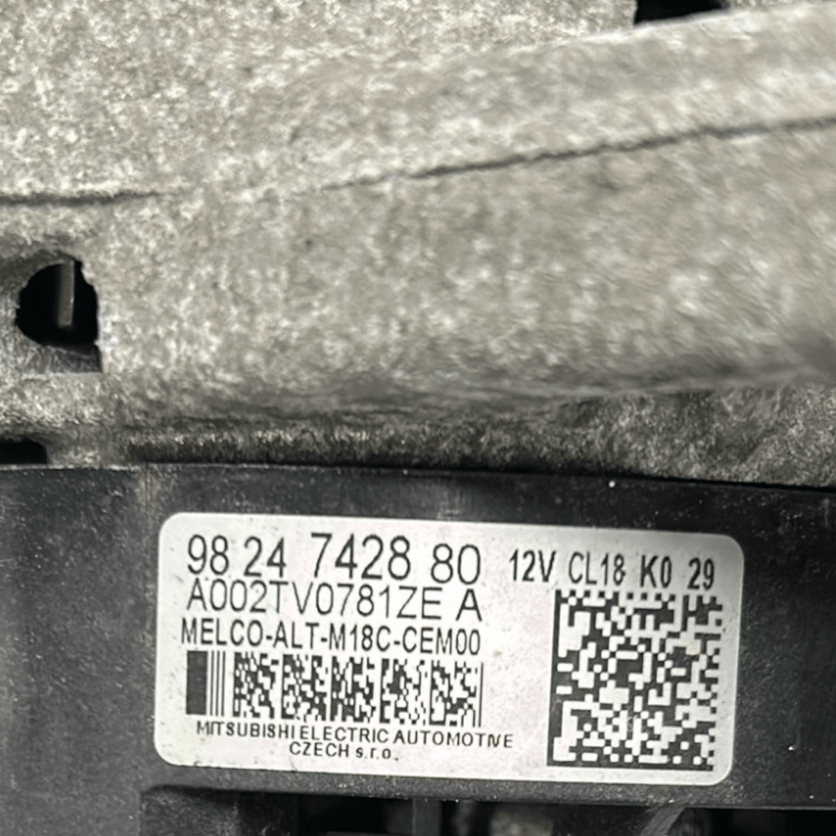 Alternatore Opel Grandland 1.5 Diesel cod:9824742880 (2017 >) - F&P CRASH SRLS - Ricambi Usati