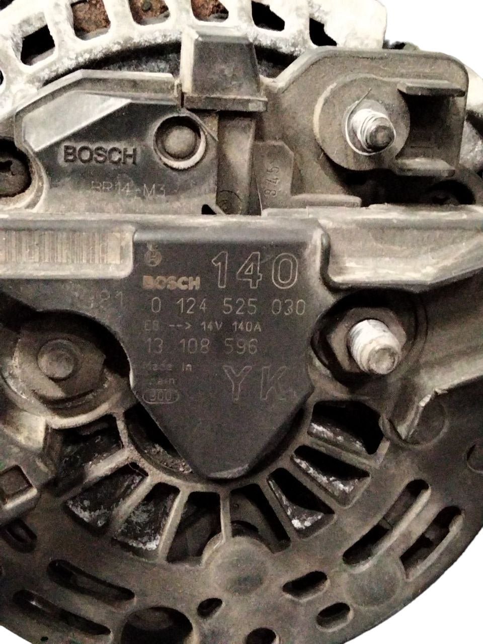 Alternatore Opel Vectra C 2.2 diesel (2002 - 2008) cod.0124525030 - 13108596 - F&P CRASH SRLS - Ricambi Usati