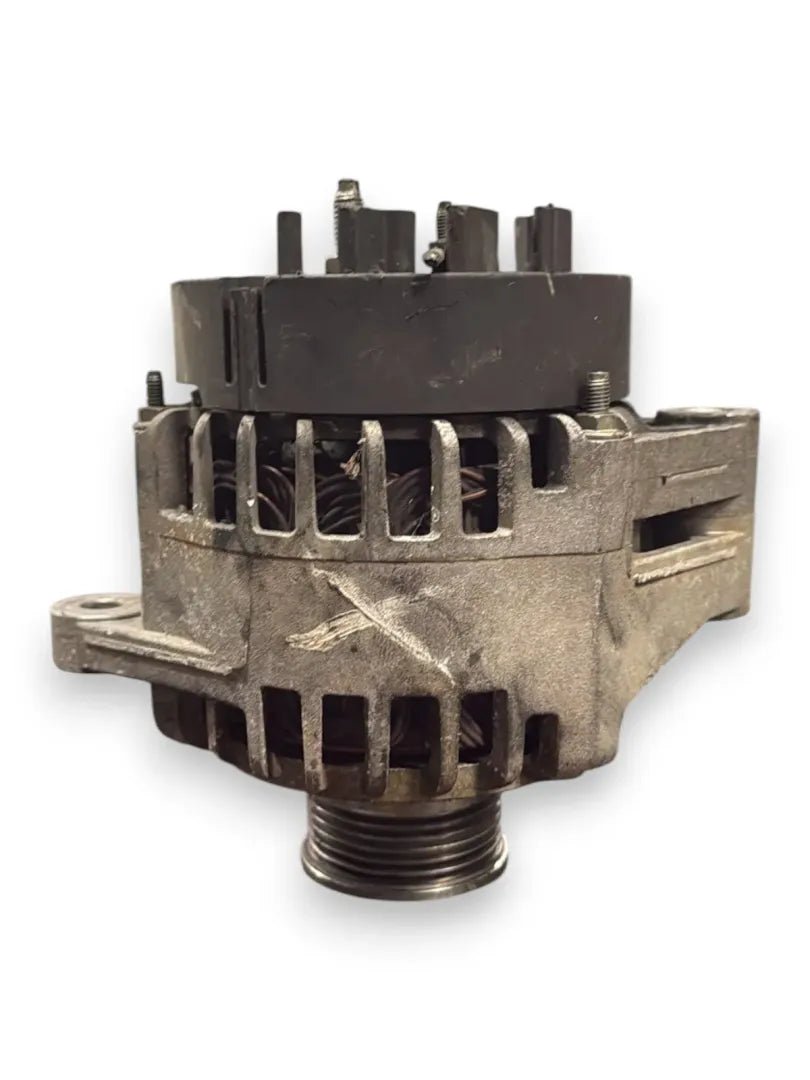 Alternatore Opel Zafira A05 OEM 93180104 - F&P CRASH SRL - Ricambi Usati