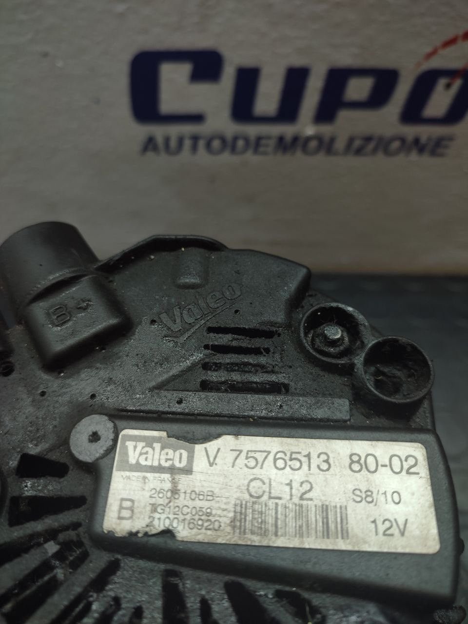 Alternatore PEUGEOT 207 (2009) Cod:V7576513 - F&P CRASH SRLS - Ricambi Usati