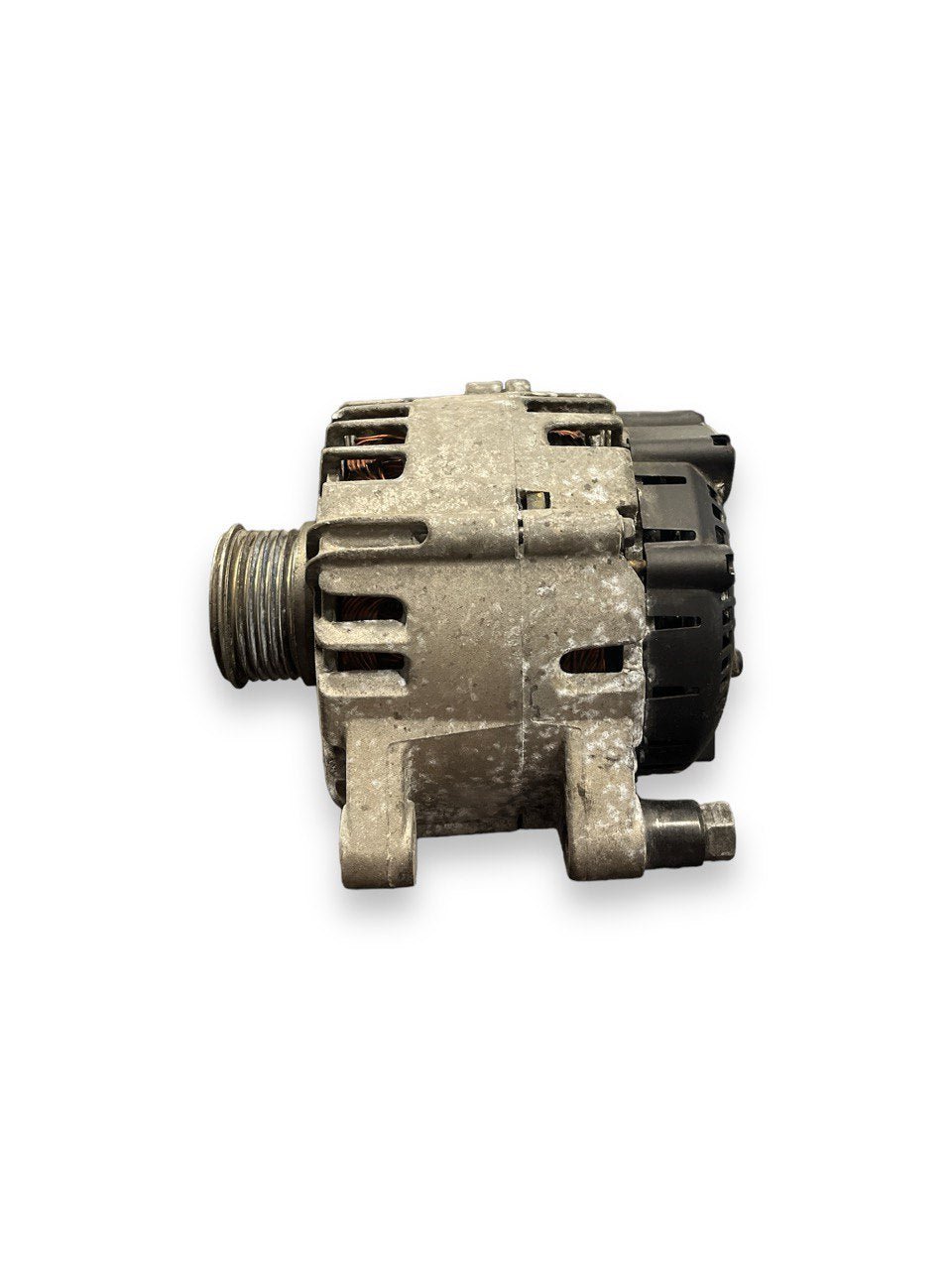 Alternatore Peugeot 208 1.4 hdi (2012 al 2019) cod: 9678048880 - F&amp;P CRASH SRLS - Ricambi Usati