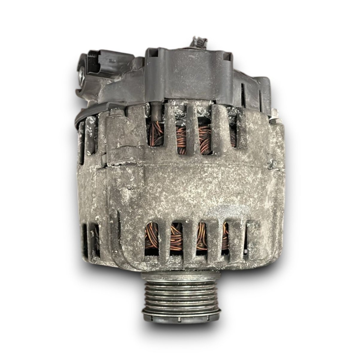 Alternatore Peugeot 208 I cod . 9678048880 1.4 diesel (2012 > 2019) - F&P CRASH SRL - Ricambi Usati