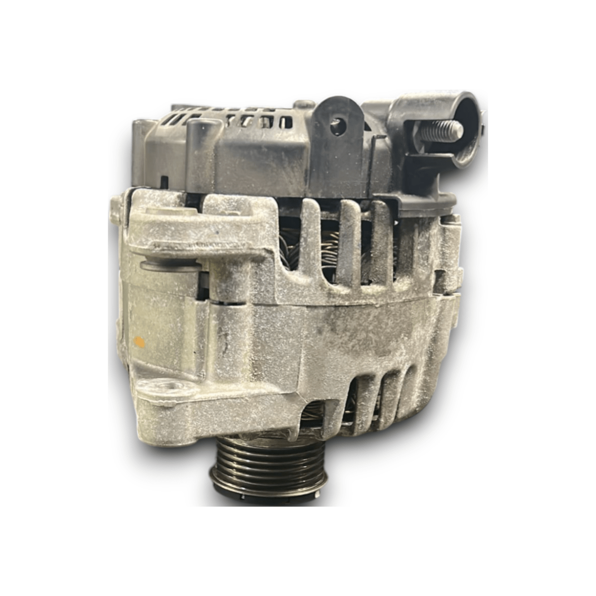 Alternatore peugeot 208 ii 1.2 benzina cod:9835689480 (2019 &gt;) - F&amp;P CRASH SRLS - Ricambi Usati