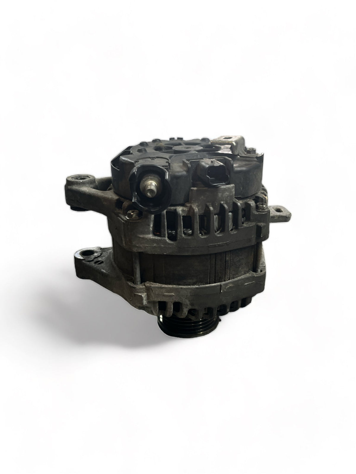 Alternatore Peugeot 3008 1.5d ( 2019 ) cod : 9824742880 - F&amp;P CRASH SRLS - Ricambi Usati