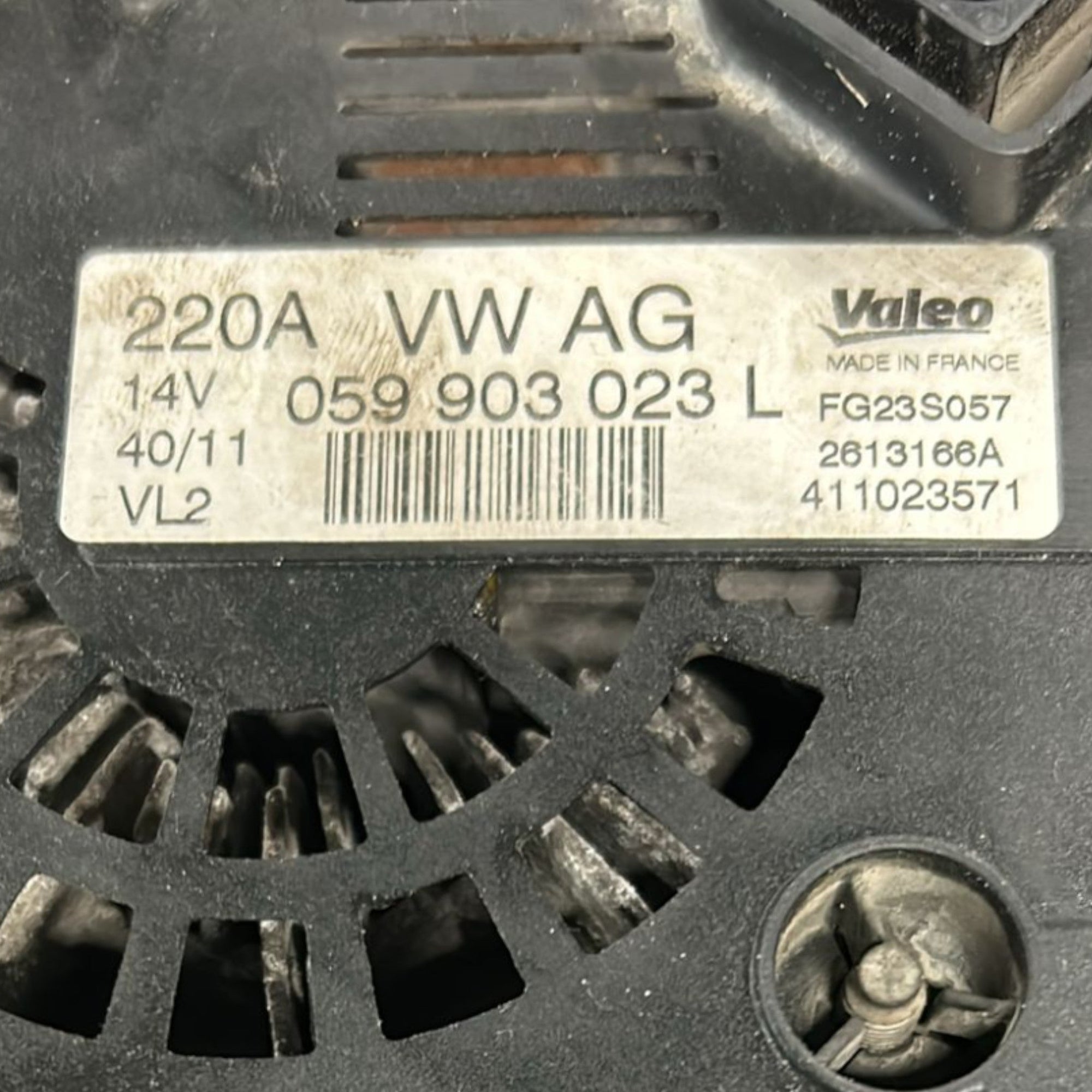 Alternatore Porsche Cayenne 3.0 Diesel cod:059903023L (2010 > 2017) - F&P CRASH SRLS - Ricambi Usati