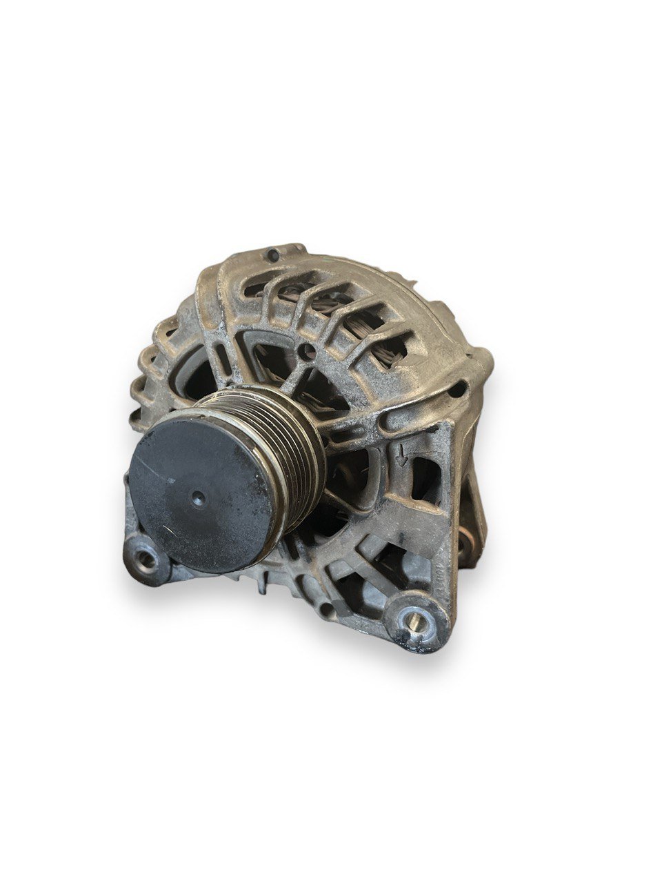 Alternatore Renault Captur / Clio IV 1.5 diesel (2013 - 2019) cod.231001318R - F&P CRASH SRLS - Ricambi Usati