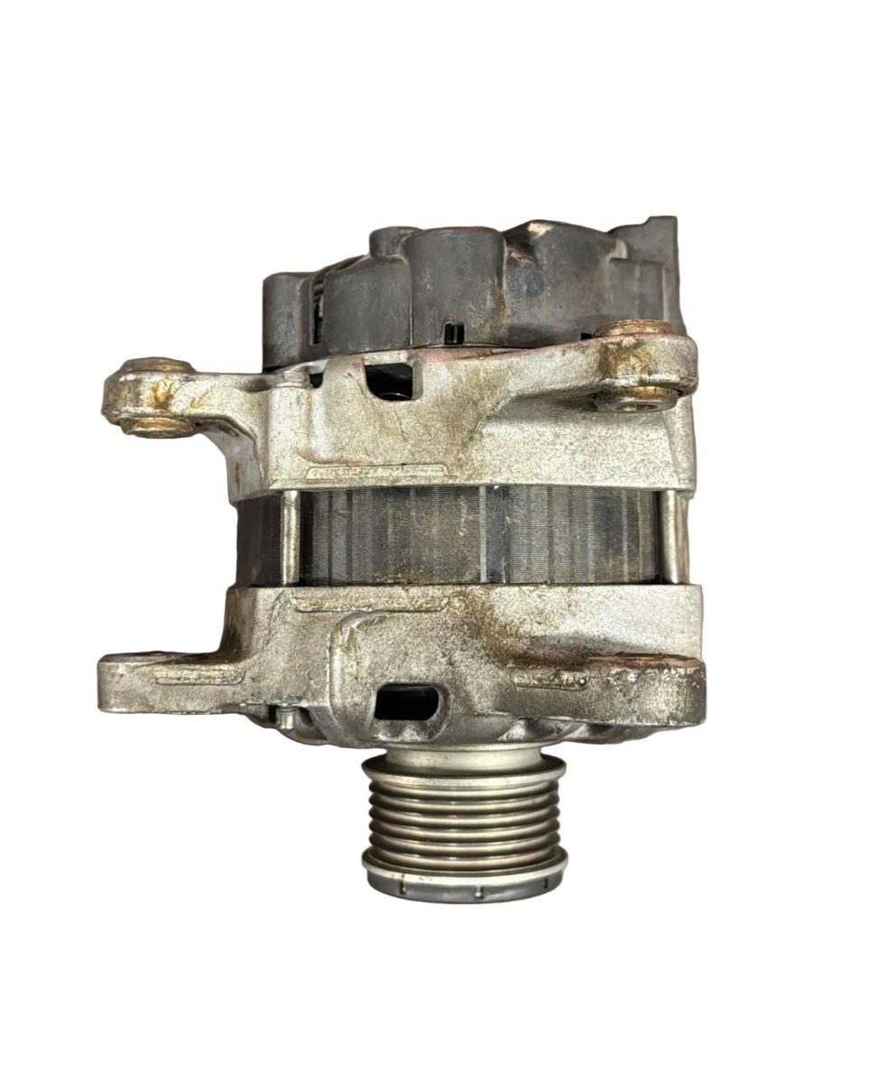 Alternatore Renault Clio IV 1.5 diesel cod.2714146B (2012 - 2021) - F&P CRASH SRL - Ricambi Usati