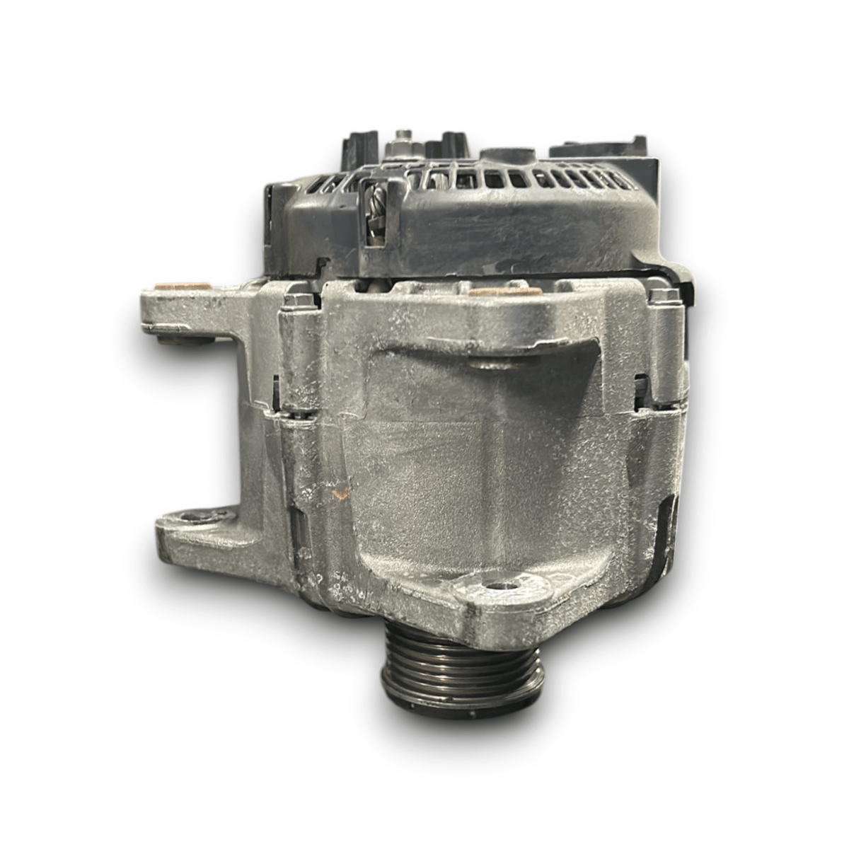 Alternatore Renault Express 1.5 Diesel cod:231006293R (2020 >) - F&P CRASH SRLS - Ricambi Usati