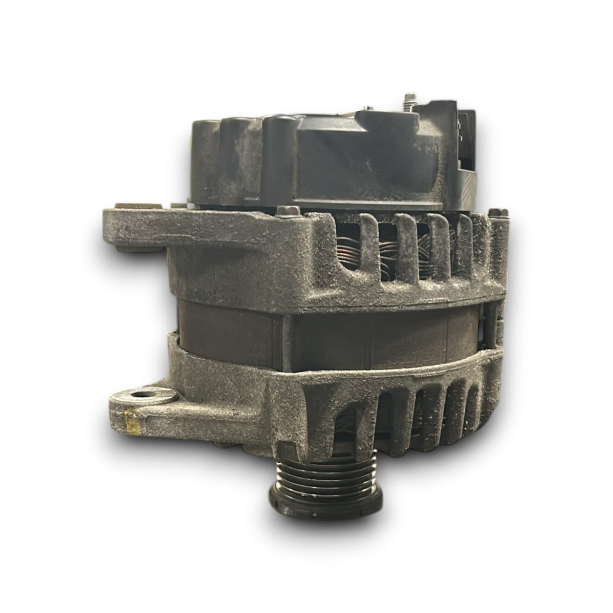 Alternatore Renault Master 2.3 Diesel (2010 > 2024) cod:231007619R - F&P CRASH SRLS - Ricambi Usati