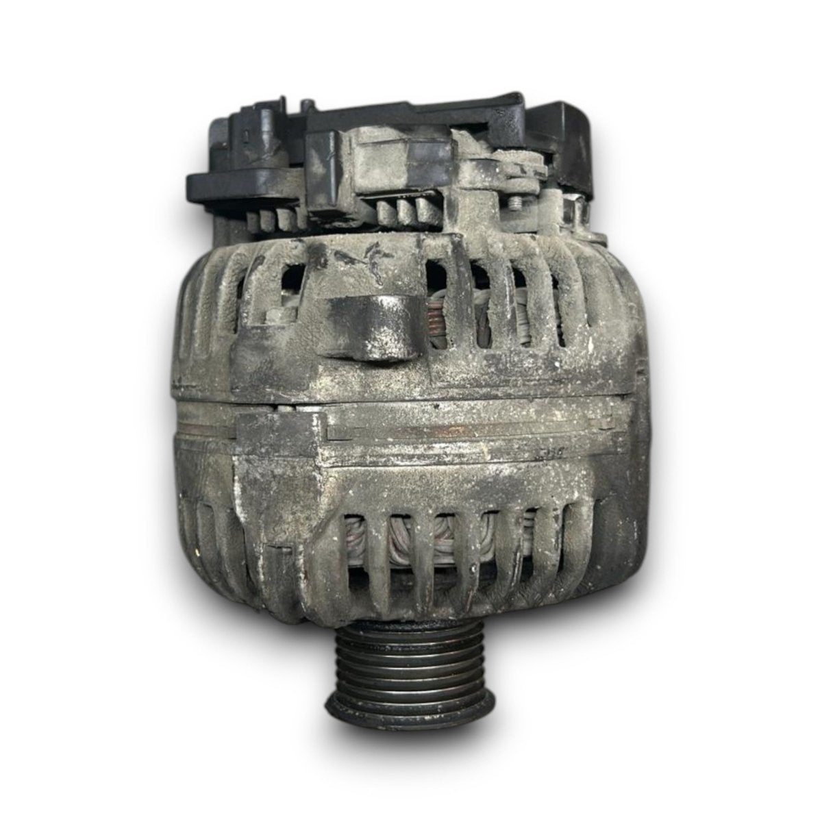 Alternator Renault Master 8200190721 2.5 diesel (1997 > 2010) - F&P CRASH SRL - Used Parts