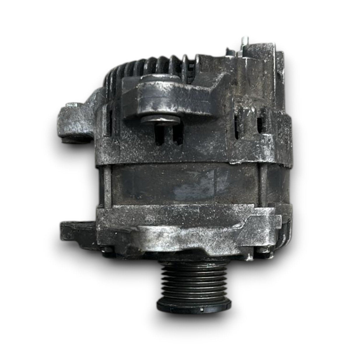 Renault Trafic III alternator 231006729r 1.6 diesel (2014 > ) - F&P CRASH SRL - Used Parts