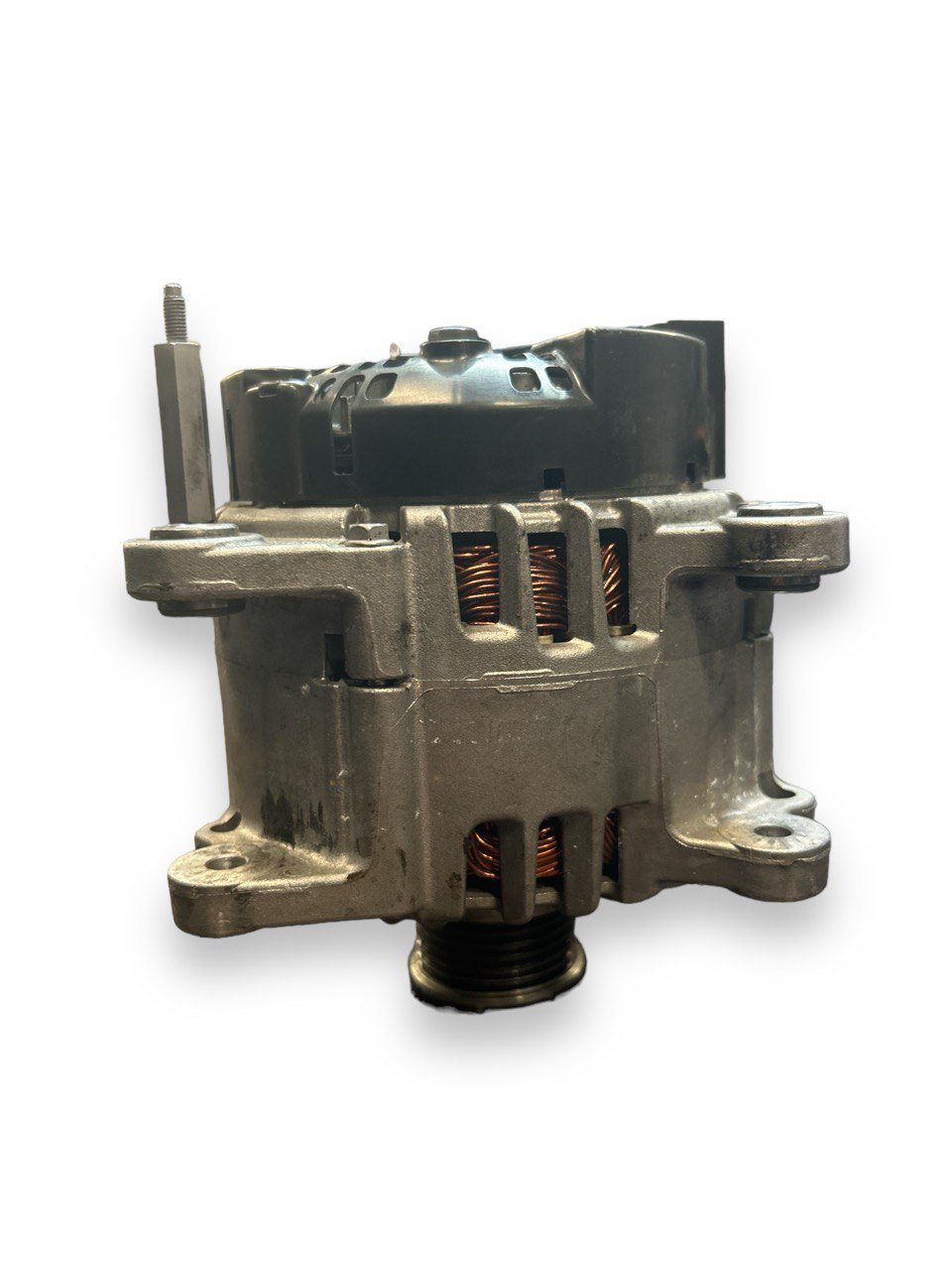 Alternatore Volkswagen Golf 5 1.9 Diesel (2004 &gt; 2008) cod . 04B903023A - F&amp;P CRASH SRLS - Ricambi Usati