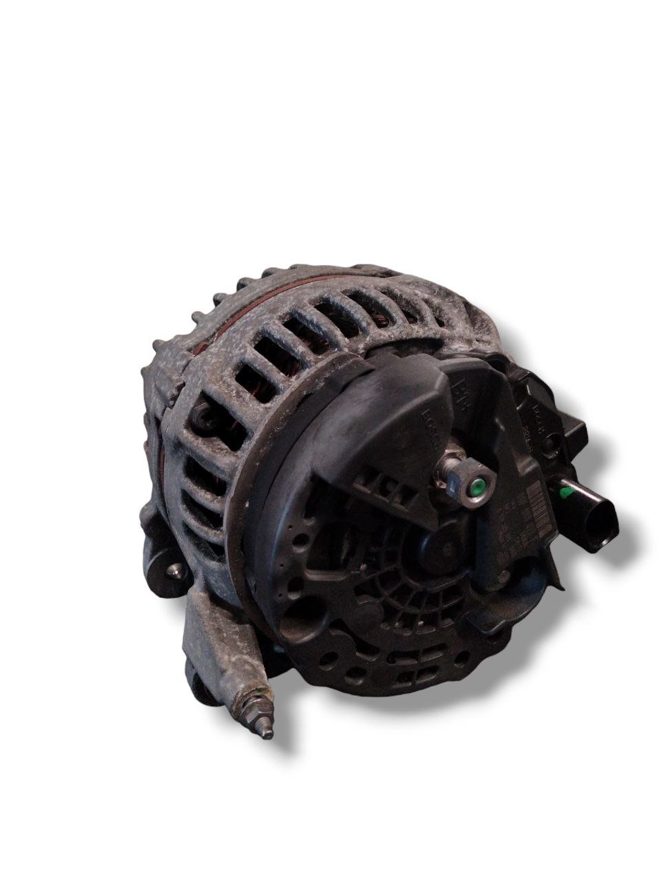 Alternatore Volkswagen Golf V 1.6 benzina (2004 - 2008) cod.0124525091 - 06F903023F - F&P CRASH SRLS - Ricambi Usati