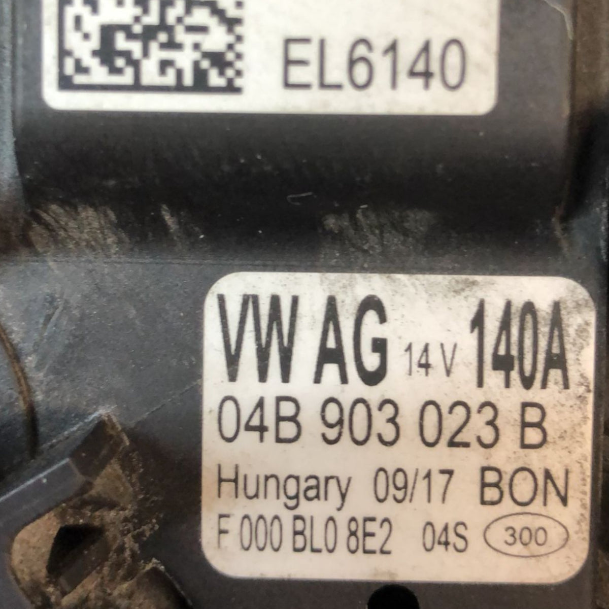 Alternatore Volkswagen Polo 6R 1.4 Diesel (2009 > 2017) cod:04B903023B - F&P CRASH SRLS - Ricambi Usati