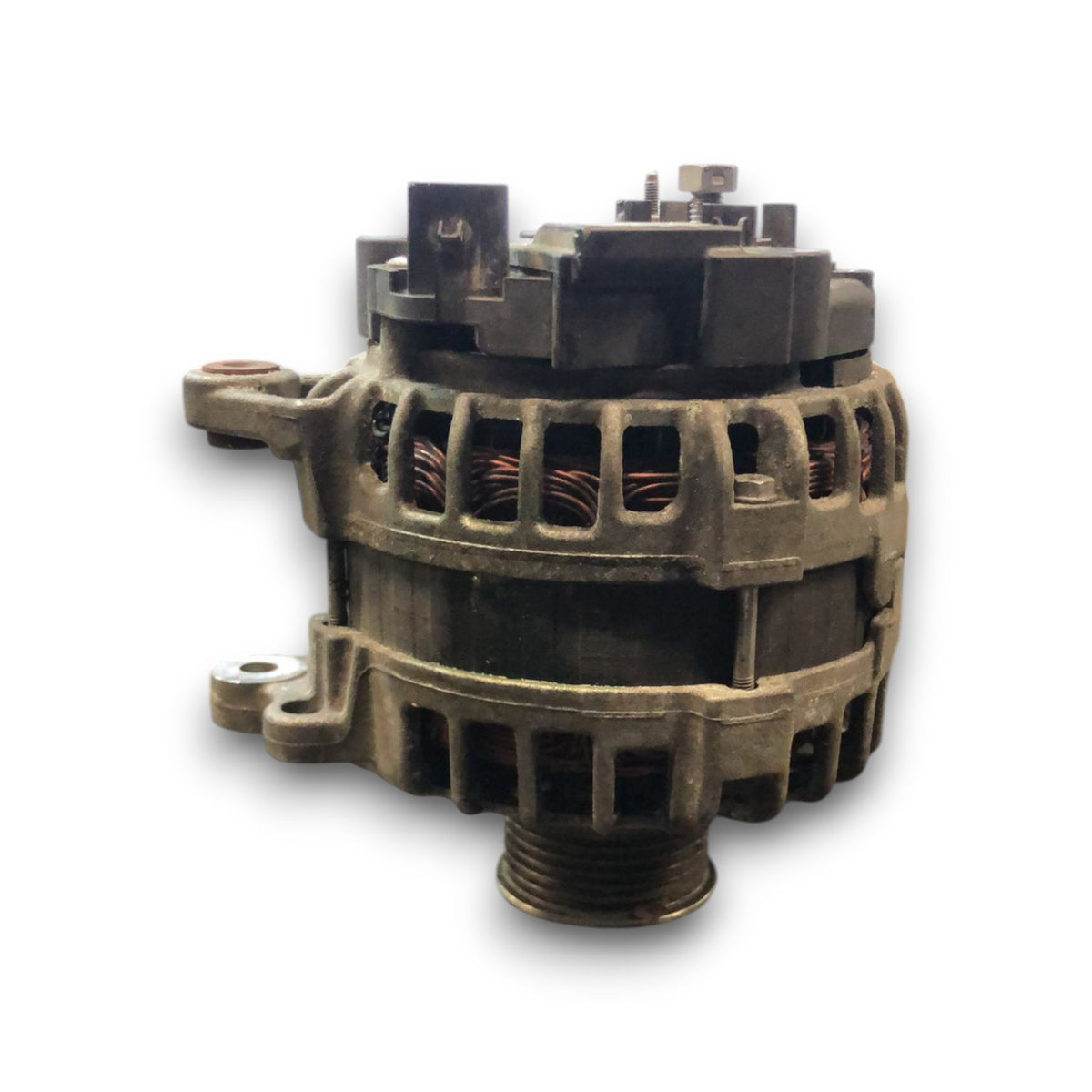 Alternatore Volkswagen Polo 6R 1.4 Diesel (2009 > 2017) cod:04B903023B - F&P CRASH SRLS - Ricambi Usati