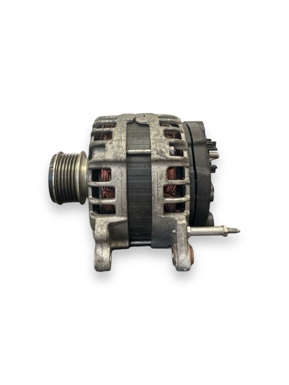 Alternatore Volkswagen Polo 6R 1.4 Diesel (2009 al 2017) cod: 04B903023B - F&P CRASH SRLS - Ricambi Usati