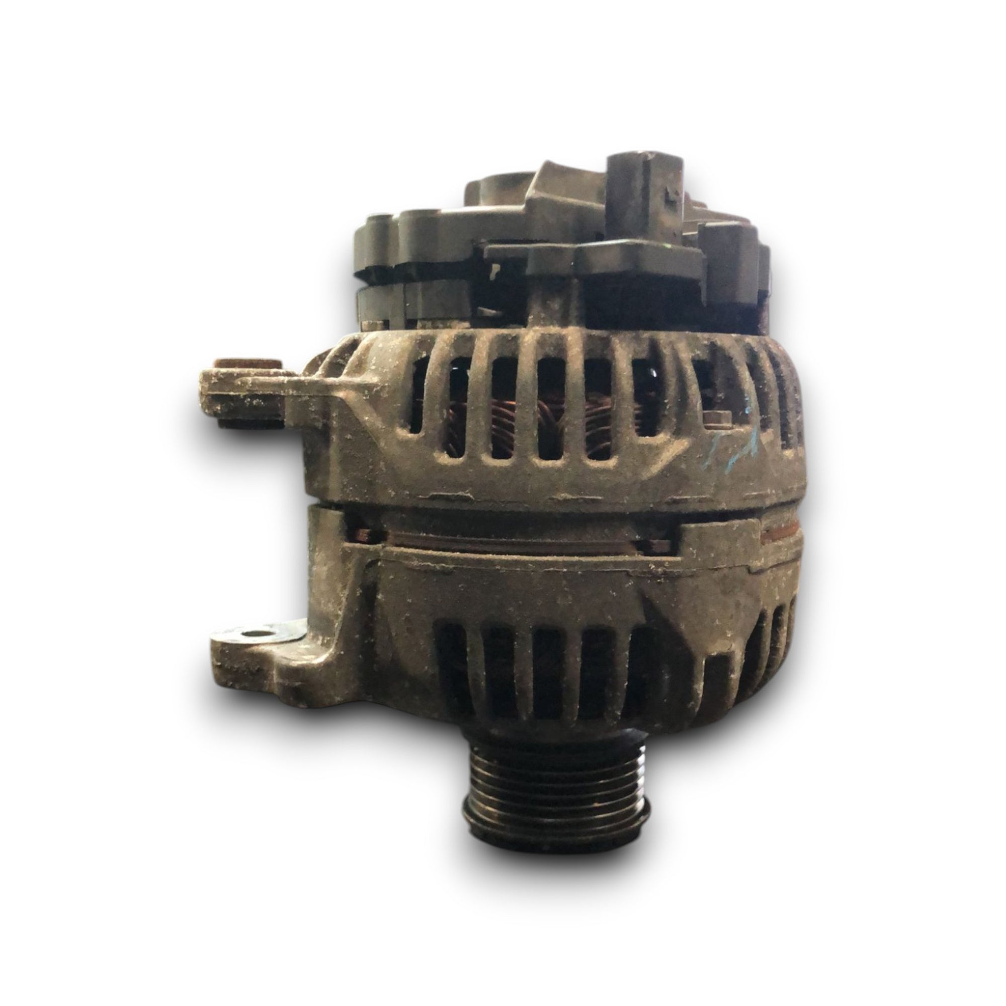 Alternatore Volkswagen Polo 9N 1.4 Diesel (2001 > 2009) cod:045903023A - F&P CRASH SRLS - Ricambi Usati