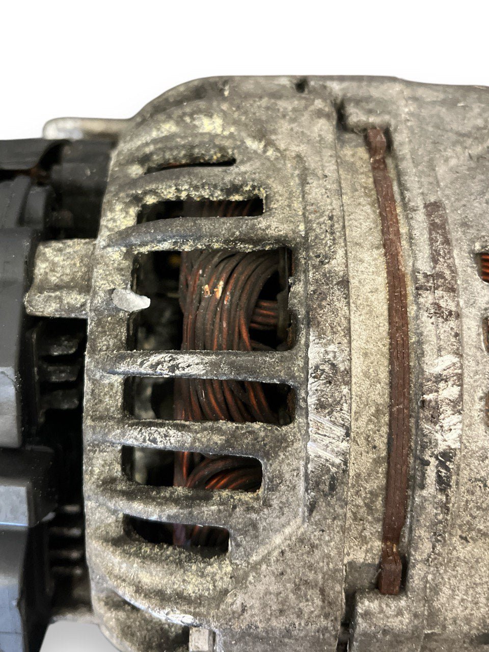 Alternatore Volkswagen Polo 9N 1.4 Diesel (2001 al 2009) cod: 045903023A - F&P CRASH SRLS - Ricambi Usati