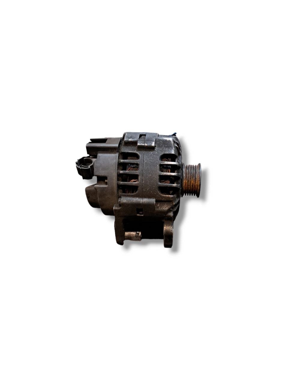 Alternatore Volkswagen Polo 9N / Skoda Fabia / Volkswagen Fox / Lupo / Audi A2 1.2b (2004) COD:03D903025J - F&P CRASH SRLS - Ricambi Usati