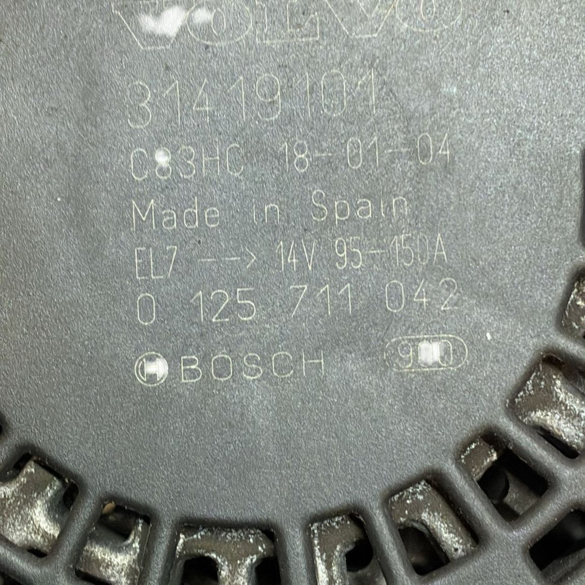 Alternatore volvo v40 cod . 31419101 2.0 diesel (2012 > 2019) - F&P CRASH SRL - Ricambi Usati