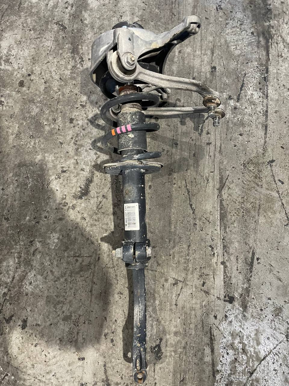 Ammortizzatore anteriore sinistro Audi A4 b8 2.0 tdi 8K0031CH - F&P CRASH SRLS - Ricambi Usati