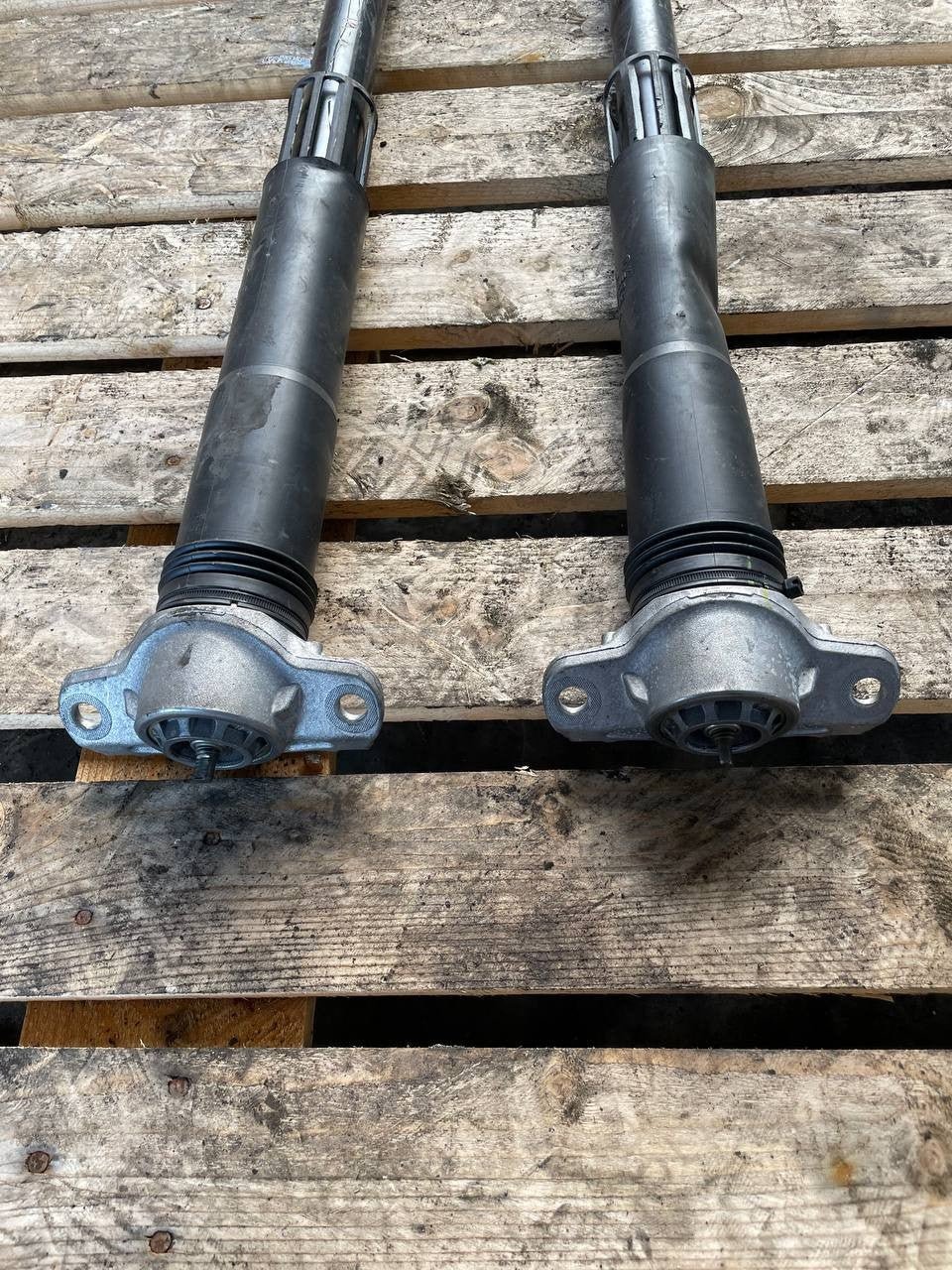 Ammortizzatori posteriori Volkswagen T-CROSS 2Q0513049CC - F&P CRASH SRLS - Ricambi Usati