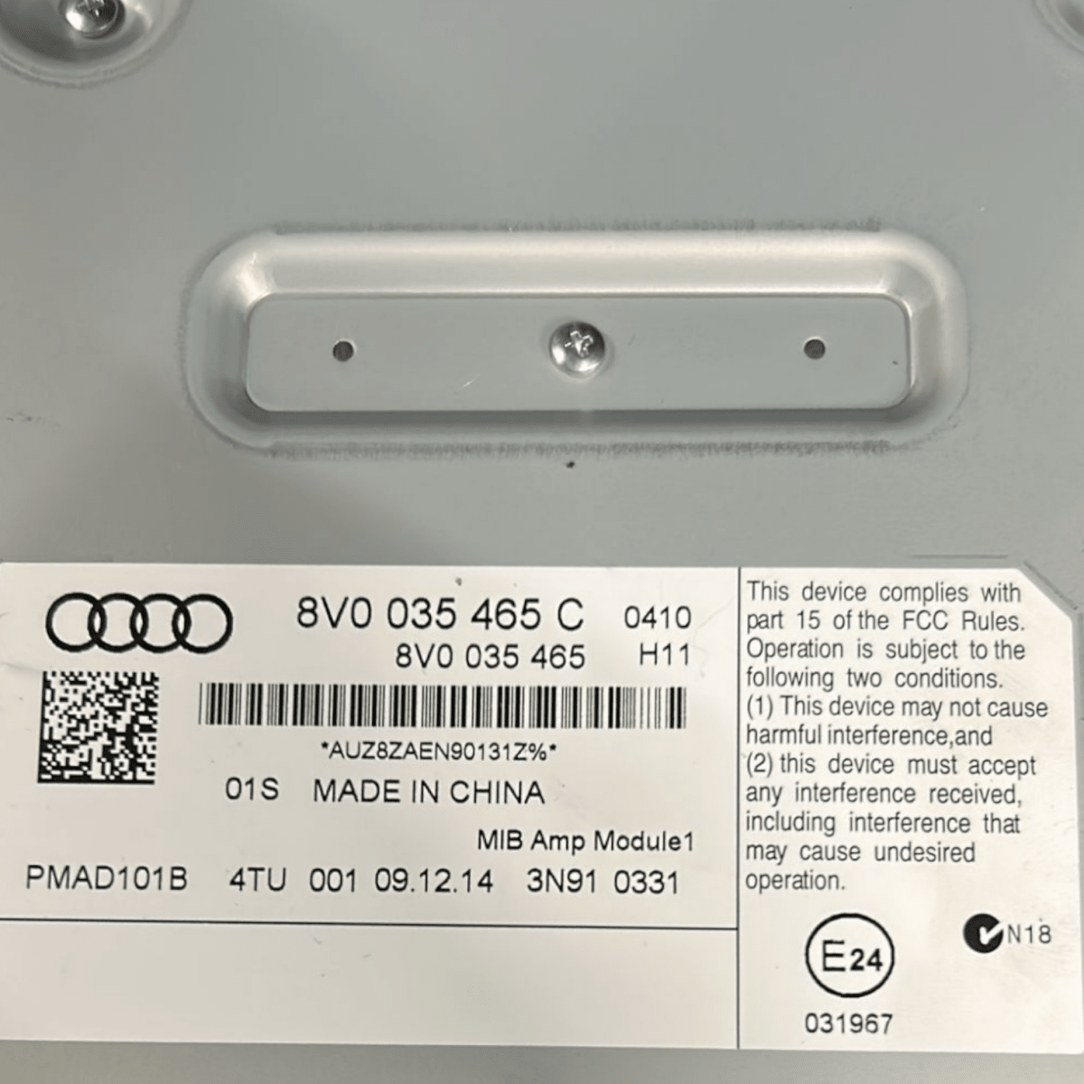 Amplificatore Autoradio Audi A3 8V cod:8V0035465C (2012 > 2020) - F&P CRASH SRL - Ricambi Usati