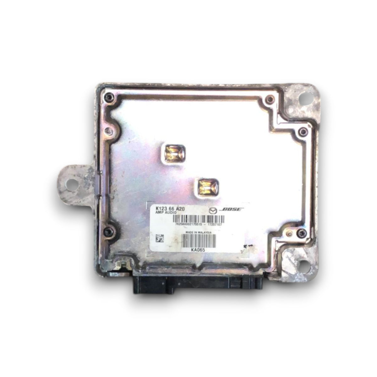 Amplificatore autoradio Mazda CX - 5 (2012 >) cod:K12366A20 - F&P CRASH SRLS - Ricambi Usati