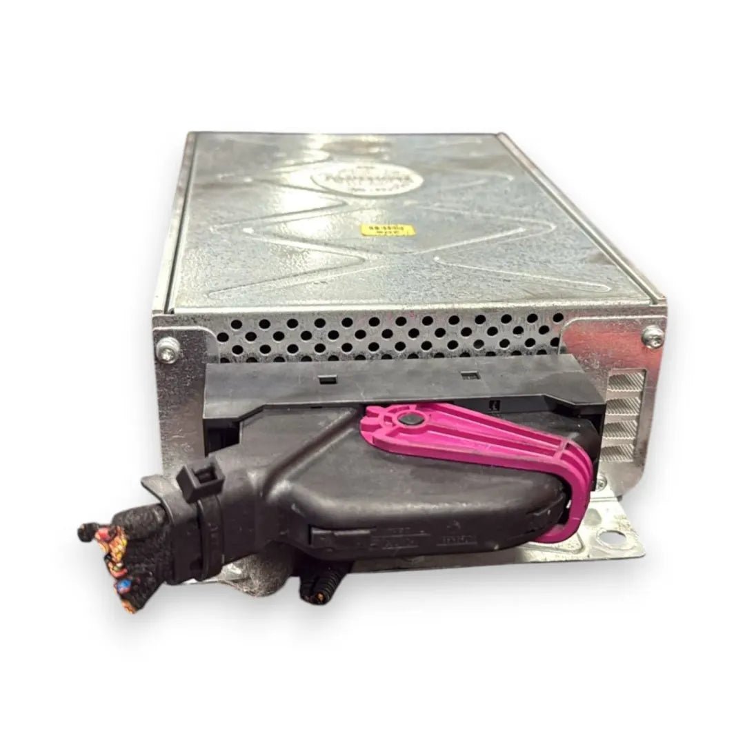 Amplificatore Hi-Fi Audi A6 Allroad 4F cod. 4F0910223 - F&amp;P CRASH SRL - Ricambi Usati