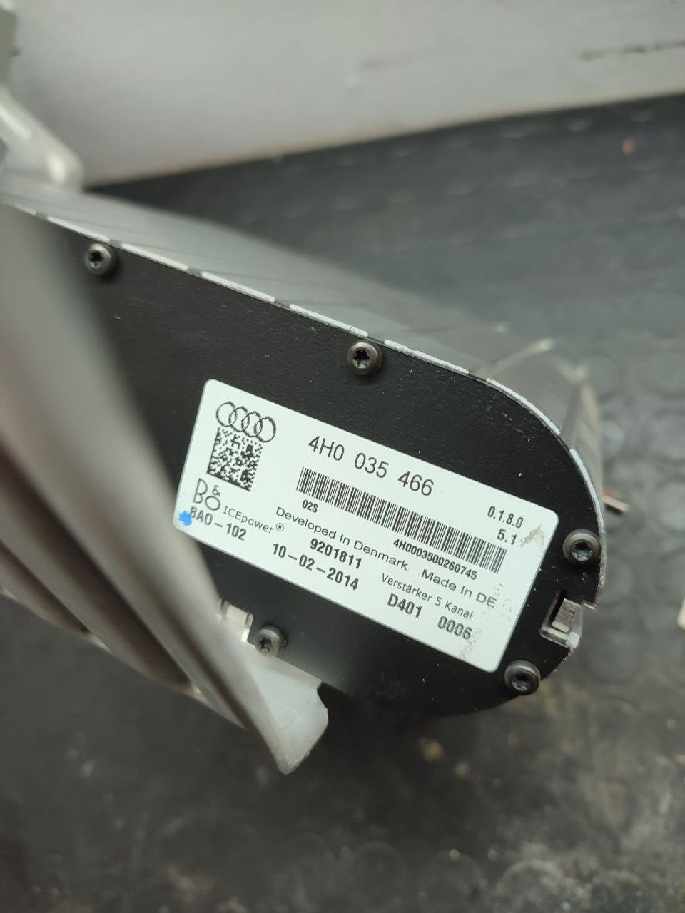 Amplificatore secondario Bang & Olufsen Audi A8 ( D4 ) cod 4h0035466 - F&P CRASH SRLS - Ricambi Usati