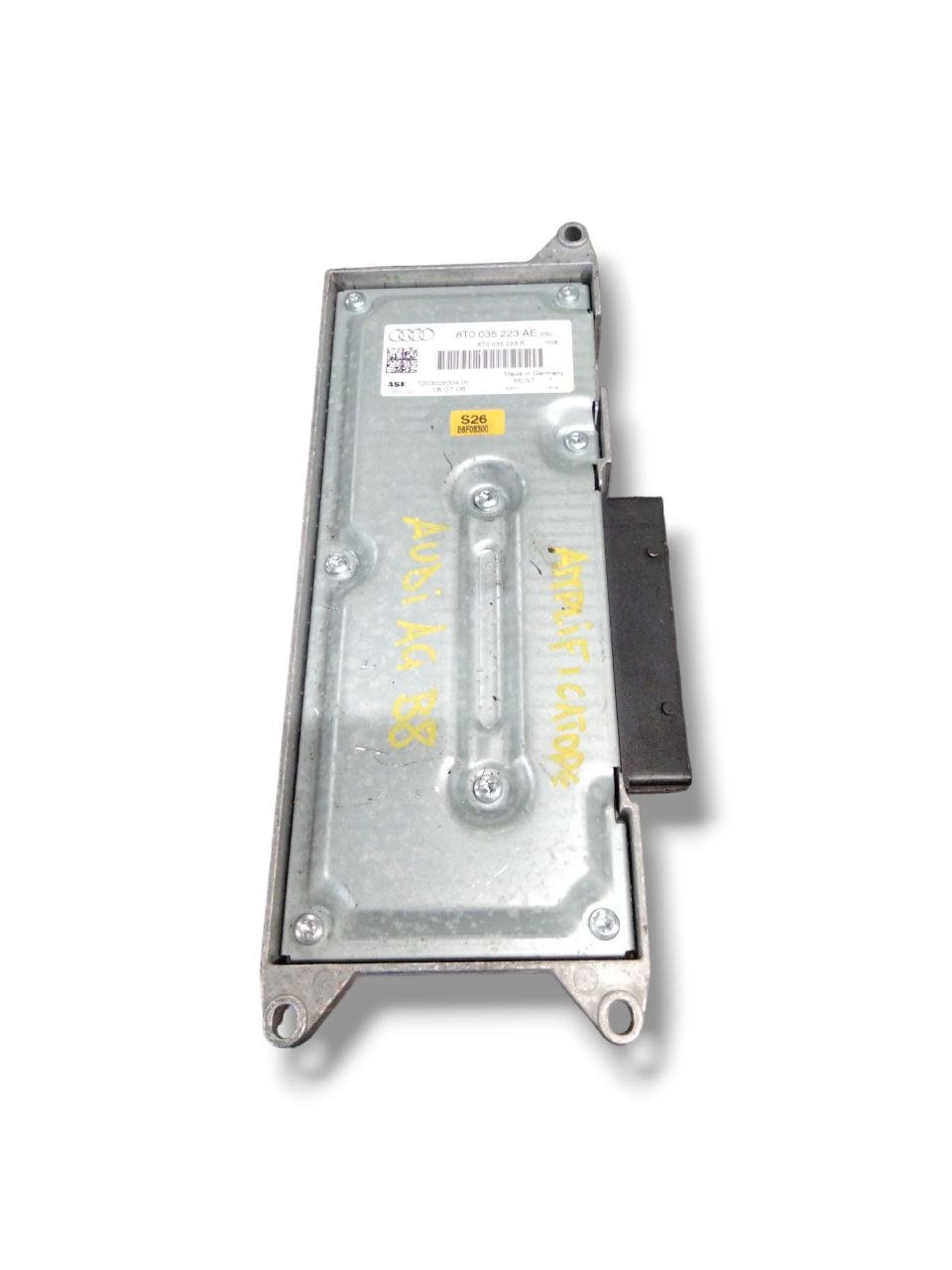 Amplificatore Stereo Audi A4 8k / B8 ( 2008 - 2016 )cod.8T0035223AE - F&P CRASH SRLS - Ricambi Usati