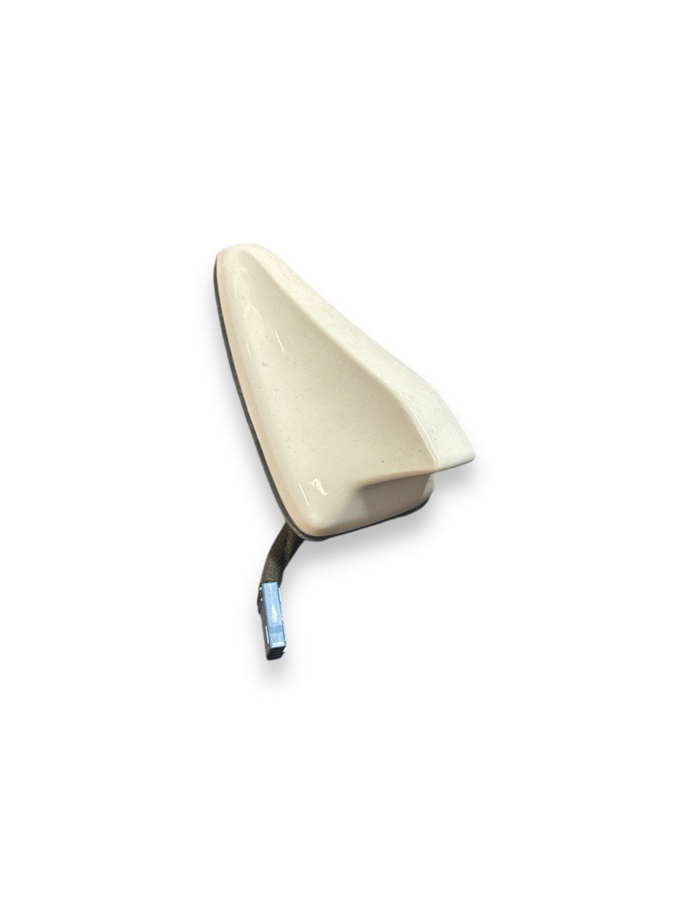 Antenna Pinna Bianca Tetto Hyundai Kona (2017 > ) cod.96210K4300 - F&P CRASH SRLS - Ricambi Usati
