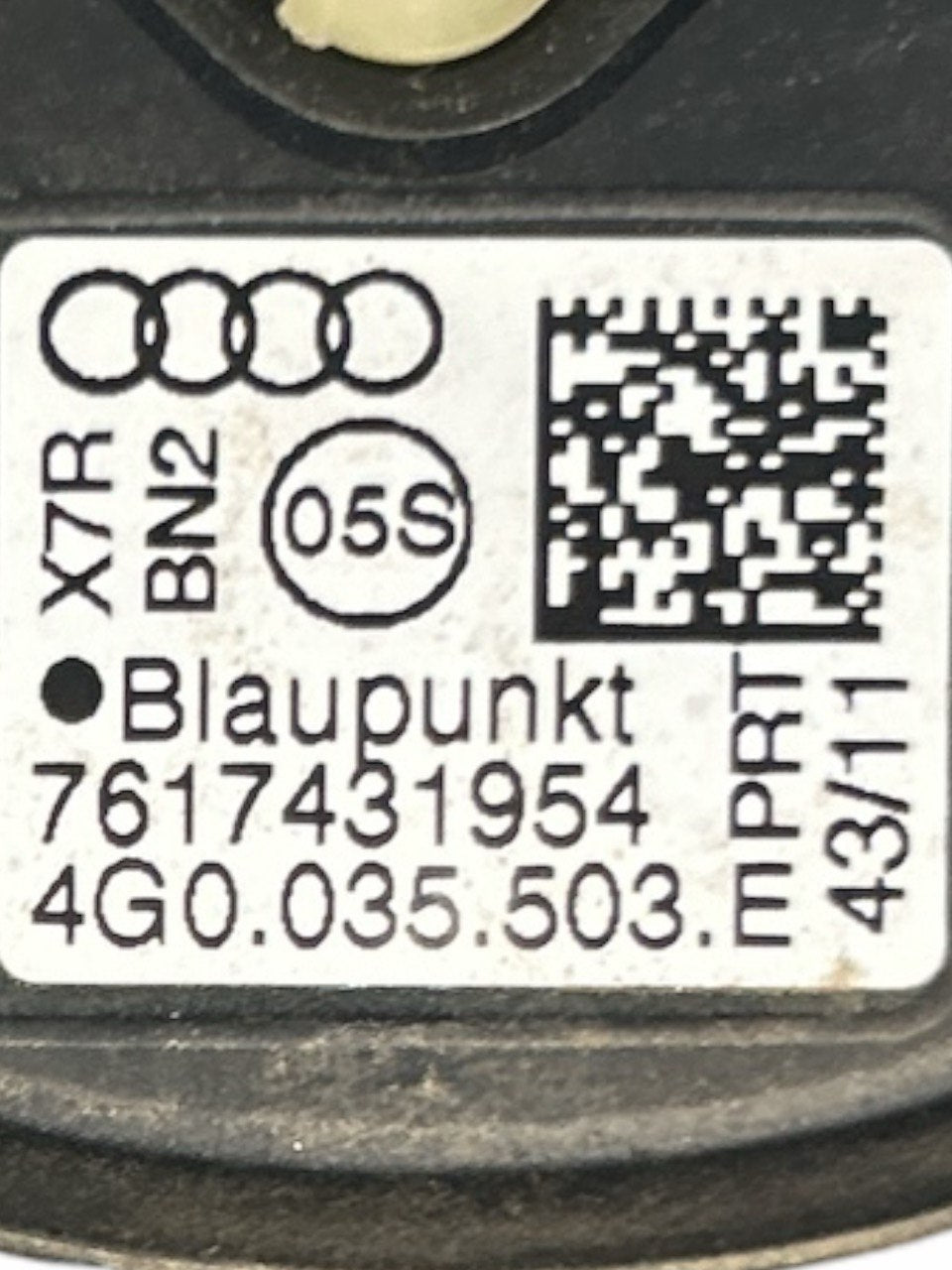 Antenna Pinna Grigia Audi A5 (8T) (2010 > 2017) cod.4G0035503E - F&P CRASH SRLS - Ricambi Usati