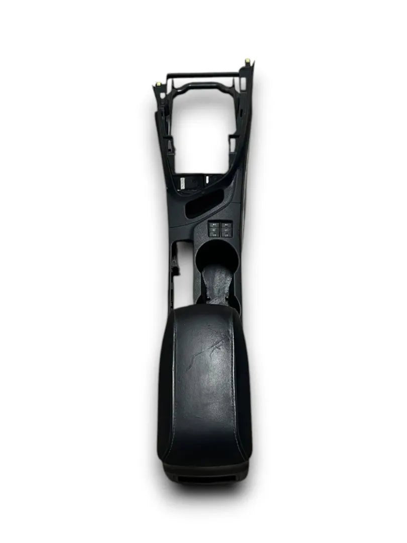 Appoggiabraccio Toyota Auris - F&amp;P CRASH SRL - Ricambi Usati