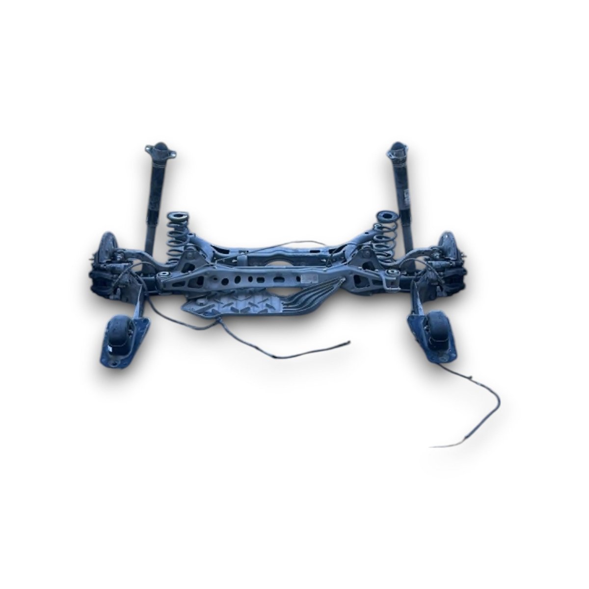 Assale / Ponte Posteriore (A Dischi) Volkswagen Tiguan (AD) 2.0 Diesel (2016 &gt; 2024) - F&amp;P CRASH SRLS - Ricambi Usati