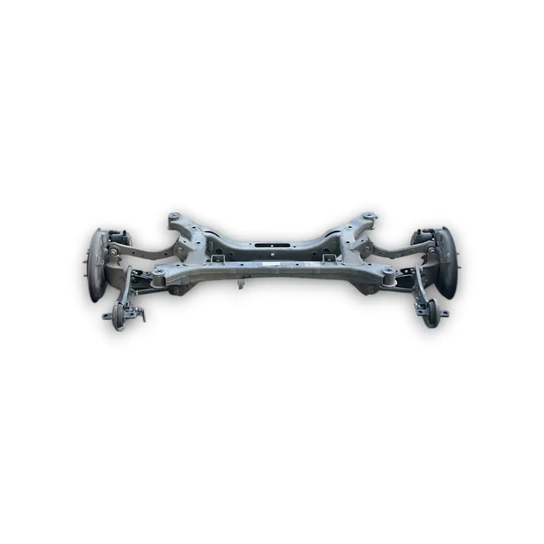 Assale posteriore Hyundai Tucson OEM 55405D7000 - F&amp;P CRASH SRL - Ricambi Usati