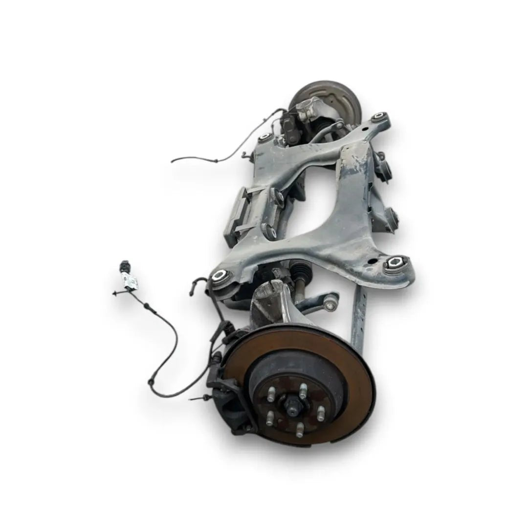 Assale posteriore Land Rover Range Rover Evoque 2011–2019 OEM LR096550 - F&P CRASH SRL - Ricambi Usati