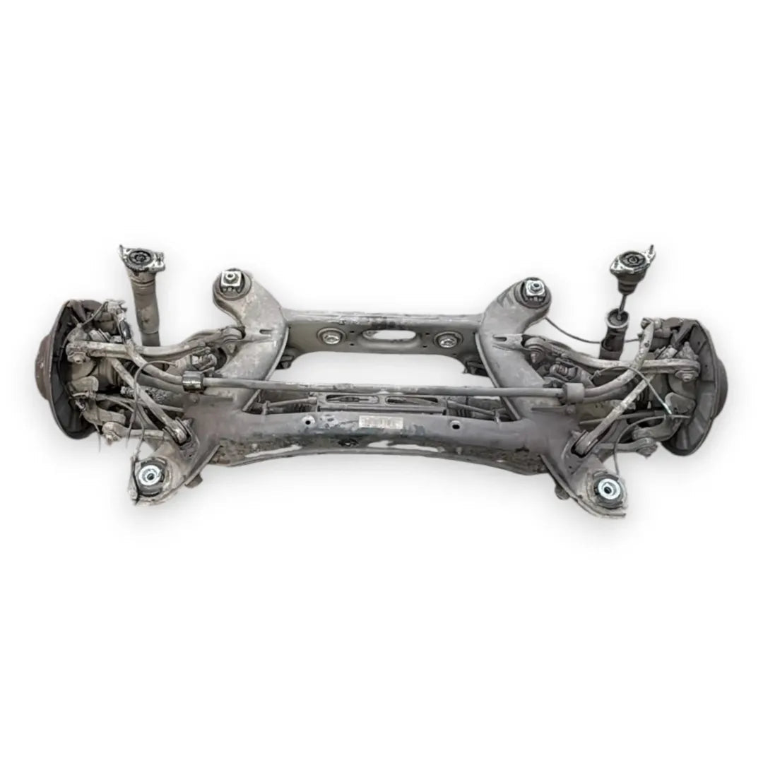 Assale posteriore Mercedes-Benz Classe E W/S212 dal 2009 OEM 2123509003 - F&P CRASH SRL - Ricambi Usati